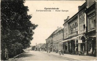 Gyulafehérvár, Alba Iulia; Európa szálloda, népbank, Judovits üzlete. Weisz Bernát kiadása / hotel, bank, shops (EK)