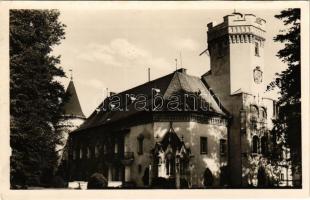 Nagykároly, Carei; Gróf Károlyi István katonai fiúnevelő intézet (Károlyi kastély) / military boarding school (castle)