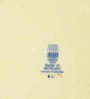 Zsolnay virágmintás süteményes tányér, kézzel festett, jelzett, apró kopásnyomokkal, mázrepedésekkel...