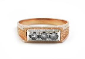 Arany (Au) 14K gyűrű, szintetikus kövekkel, jelzett, méret: 56, br: 3,9 g