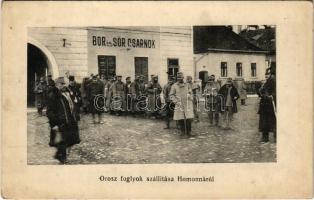 Homonna, Homenau, Humenné; Orosz hadifoglyok elszállítása Homonnáról. Waller Mór kiadása / WWI Austro-Hungarian K.u.K. military, soldiers transporting Russian POWs (prisoners of war) (EK)