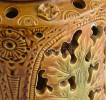 Áttört kerámia padlóváza. Mázas kerámia, formaszámmal jelzett, minimális kopással. 44 cm