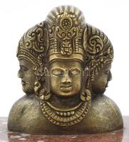 Háromfejű istenség szobor. Bronz, márvány talapzaton m: 10 cm, sz: 15 cm