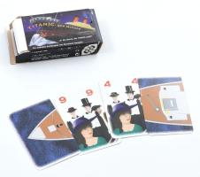Titanic kártyajáték (10-20 perces játékidő, 2-5 fő részére), eredeti dobozában, többnyelvű leírással