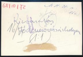 1968 Hódmezővásárhely, rizsaratás Zmaj kombájnokkal, sajtófotó, a hátoldalon feliratozott, pecséttel...