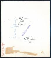1965 Göröcs János válogatott labdarúgó, az Újpesti Dózsa játékosa meccs közben, sajtófotó, a hátolda...