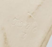 Herendi búcsúzkodó juhászok, porcelán szobor, tervező: Pásztor János (1881-1945). Kézzel festett, je...