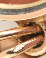 Arany (Au/14k) foglalatban, cámea medál, jelzett, 4,5x3 cm, bruttó: 10,12g