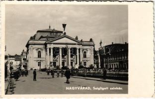 1940 Nagyvárad, Oradea; Szigligeti színház, autó / theatre, automobile. photo + 1940 Nagyvárad visszatért So. Stpl