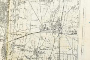 cca 1900-1940 24 db vegyes régi katonai térkép, közte néhány vászonra kasírozott, vegyes méretben és...