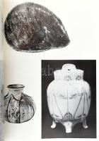 Koós Judith: Style 1900. A szecessziós iparművészet Magyarországon. Bp., 1979, Képzőművészeti Alap. ...