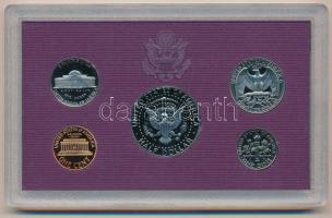 Amerikai Egyesült Államok 1990S 1c-1/2$ (5xklf) forgalmi sor eredeti tokban T:PP 
USA 1990S 1 Cent ...