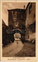 Nagyszeben, Hermannstadt, Sibiu; Pempflingergasse, Rathaus / Pempflinger utca, városháza / street view, town hall (EK)