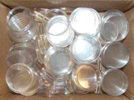 100db használt kapszula