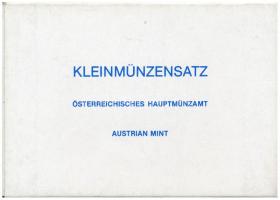 Ausztria 1984. 2gr-20Sch (8xklf) forgalmi sor + Bécsi Verde zseton, eredeti tokban T:PP Austria 1984. 2 Groschen - 20 Schilling (8xdiff) coin set + Vienna Mint token, in original case C:PP
