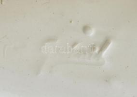 Gránit porcelán elefánt. Kézzel festett, jelzett, hibátlan. 15 cm