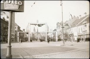 1938 Kassai bevonulás, 4 db fotónegatív, 6×9 cm