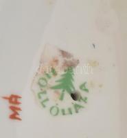 Hollóházi Aladdin a varázsszőnyegen, kézzel festett porcelán figura, jelzett, hibátlan, m: 12,5 cm