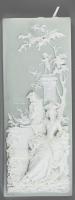 Rokokó relief Ámorral, porcelán, jelzés nélkül, Wedgwood?, a hölgy keze letört, falra akasztható, 25x10 cm