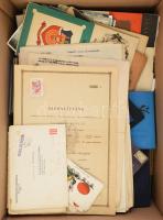 cca 1950-1990 Nagy doboz vegyes papírrégiség, térképek, iratok, fotók, stb.