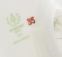 Hollóházi porcelán focista (FTC, Fradi). Kézzel festett, jelzett, hibátlan, m: 28 cm