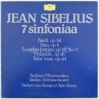 Jean Sibelius - Karajan / Kamu, Berliner Philharmoniker / Radio-Sinfonie-Orchester Helsinki - 7 Symphonien. 6 x Vinyl, LP, Compilation, Stereo, yellow label, Box Set. Deutsche Grammophon. Németország. Nem listázott kiadás! A lemeztartókon arany matricával. jó állapotban
