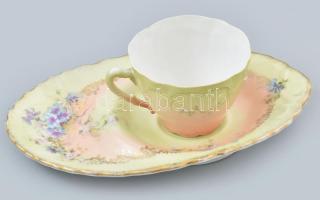 Jelzés nélküli reggeliző porcelán csésze matricás, jelzett, kis kopással