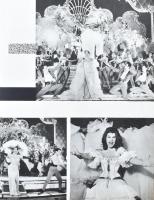 cca 1960 Folies Bergere francia mulató programfüzete. Francia nyelven, rengeteg fotóval, korabeli re...