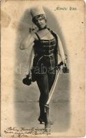 1902 Almási Riza színésznő huszárjelmezben cigarettával (EK)
