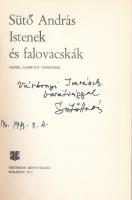 Sütő András: Istenek és falovacskák. Bukarest, 1973, Kriterion. Kiadói papírkötés, kissé kopott borí...