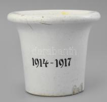 Hadi mozsár 1914-1917, I. világháborús fajansz mozsár, feliratozott, sérülésekkel, mázrepedésekkel, ...