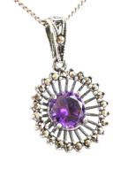 Ezüst(Ag) nyaklánc kék köves medállal, jelzett, h: 38 cm, bruttó: 5 g