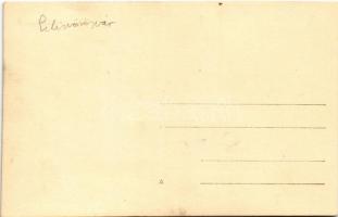 Pilisvörösvár, Községháza, katonák lovon. photo