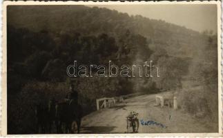 1943 Técső, Tiacevo, Tiachiv, Tyachiv; lovas katona és motorkerékpár / soldier on horse, motobicycle. photo