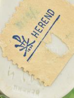 Herendi madár virágon, kézzel festett porcelán, jelzett, kopásokkal, m: 9 cm