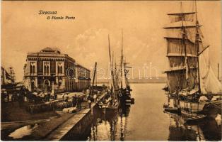 1911 Siracusa, Il Piccolo Porto / port