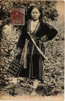 1913 Tonkin, Tuyen-Quang, Femme-Man / Vietnamese folklore (EM)