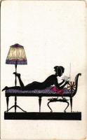 Erotic lady silhouette art postcard, smoking. 2041/5. s: Manni Grosze (EM)