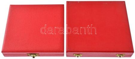 1975. "Katonai Főiskolák VI. Fesztiválja - Szolnok 1975" öntött bronz plakett dísztokban (...