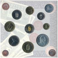 1997. 10f-100Ft (10xklf) "Magyarország pénzérméi" forgalmi sor dísztokban. A tokon a ragas...