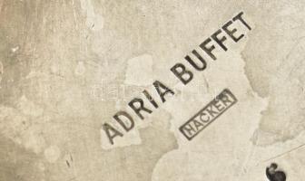 Adria Buffet 1913 szervizéből számazó tárgyak gyűjteménye. Ezüstözött alpakka tálkák (8, 13 cm), cuk...