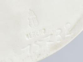 Herendi női akt, fehérmázas porcelán, kopásokkal, jelzett, m: 23 cm