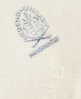 Herendi kutyás lány. Kézzel festett, jelzett, kopott. m: 22 cm