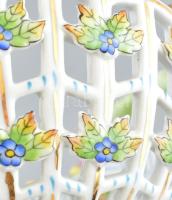 Herendi Viktória mintás, áttört, kosár, jelzett, minimális lepattanások, kopások, d: 21 cm