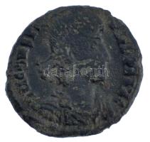 Római Birodalom / ? / II(?). Constantius ~350. AE3 (2,56g) T:VF Roman Empire / ? / Constantius II(?) ~350. AE3 DN CONSTA[N-TI]VS PF AVG / FEL TEMP-REPARATIO - CONSA star (2,56g) C:VF