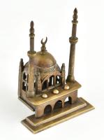 Mecset (dzsámi). Réz, jelzett: Akiş T-M (Târgu Mures?), kopásokkal, m: 13,5 cm / Mosque. Brass, marked: Akiş T-M (Târgu Mures?), with slight wear