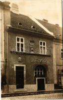 Budapest I. Hikisch Rezső által tervezett lakóház a várban. Verbőczy utca 10. (Ma Táncsics Mihály utca), photo (EK)