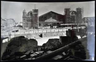 cca 1980 Bp., Marx tér (Nyugati tér) átépítése, felüljáró és áruház építése, 3 db fotó, 18x13 cm és ...