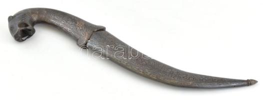 Gazdagon díszített fém tőr, h: 33,5 cm