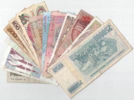 15db-os vegyes bankjegy tétel, közte Olaszország 1976. 500L T:F,VG közte szép papír, folt
15pcs of ...